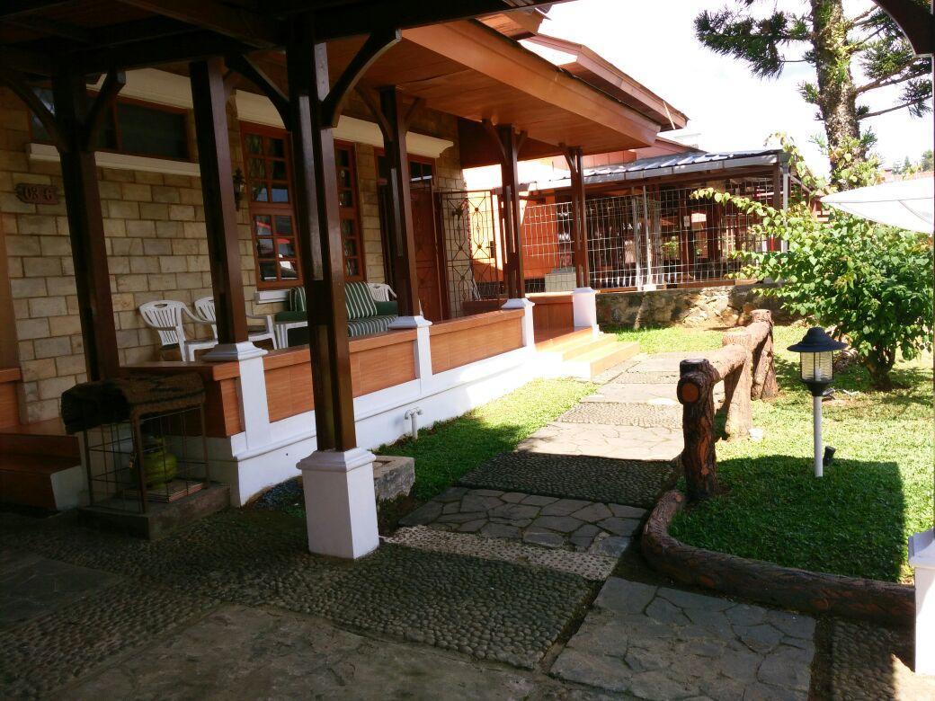 Vila Kota Bunga 5 Bedrooms Puncak Exterior foto